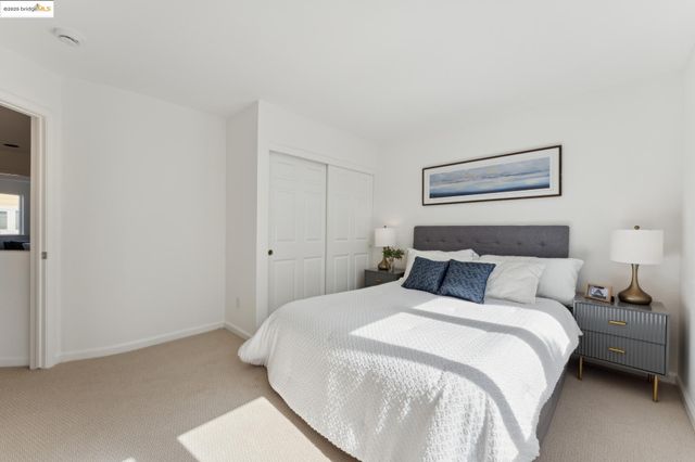 102 Waterview Dr, Richmond, CA 94804