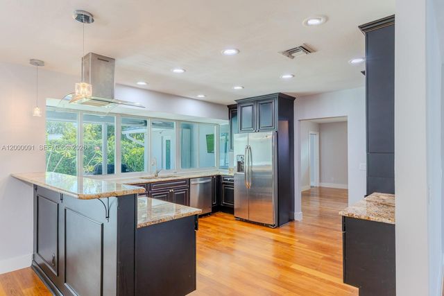 5012 Grant St, Hollywood, FL 33021