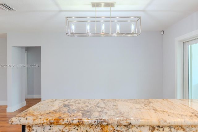 5012 Grant St, Hollywood, FL 33021