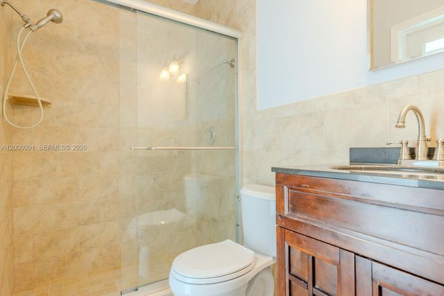 5012 Grant St, Hollywood, FL 33021