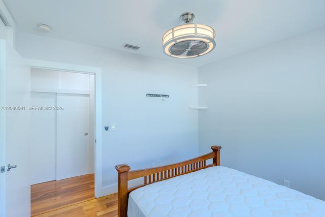 5012 Grant St, Hollywood, FL 33021