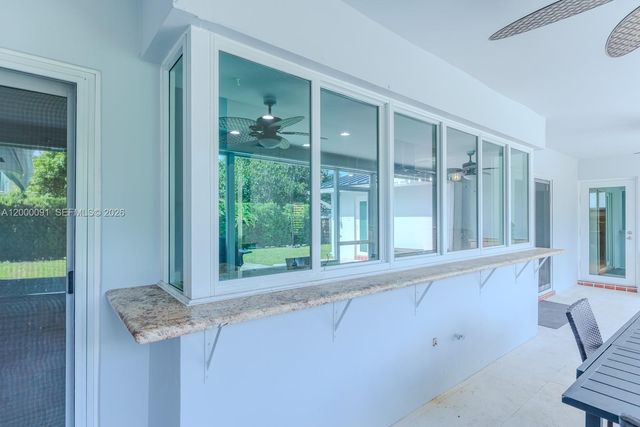 5012 Grant St, Hollywood, FL 33021