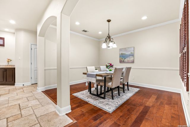 719 Backdrop, San Antonio, TX 78260