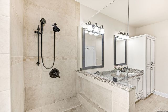 719 Backdrop, San Antonio, TX 78260
