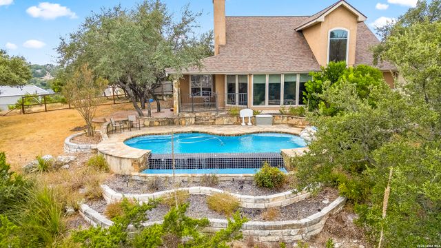 719 Backdrop, San Antonio, TX 78260