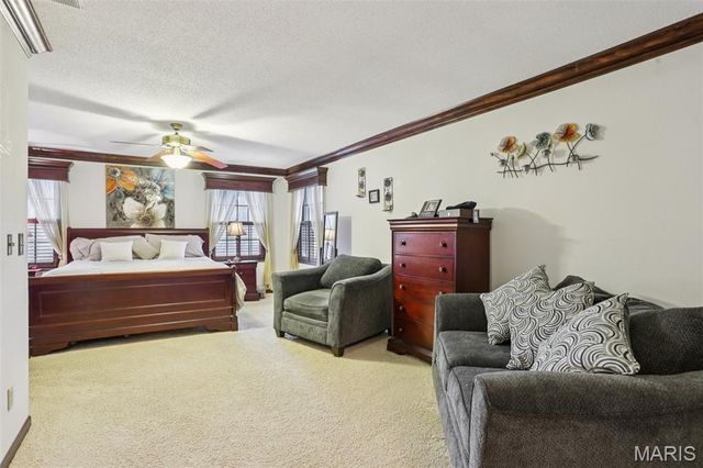 4 Cedar Point, Collinsville, IL 62234