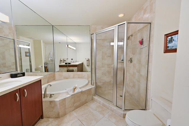 403 S SAPODILLA Avenue 817, West Palm Beach, FL 33401