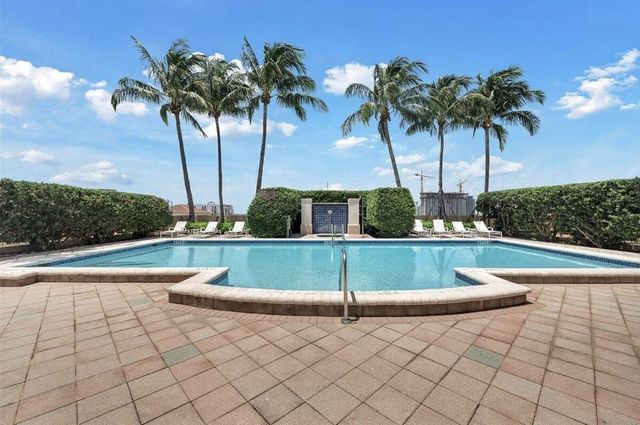 403 S SAPODILLA Avenue 817, West Palm Beach, FL 33401