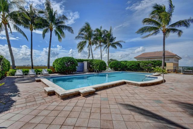 403 S SAPODILLA Avenue 817, West Palm Beach, FL 33401
