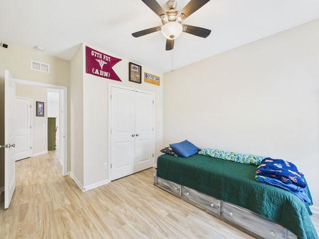 129 Wood Hill Drive, Smiths Station, AL 36877