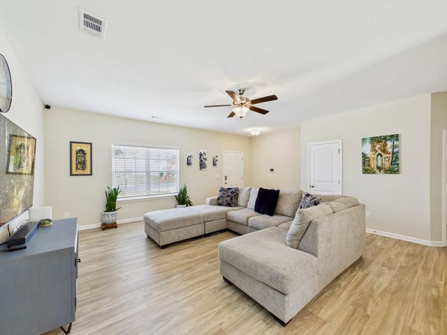 129 Wood Hill Drive, Smiths Station, AL 36877
