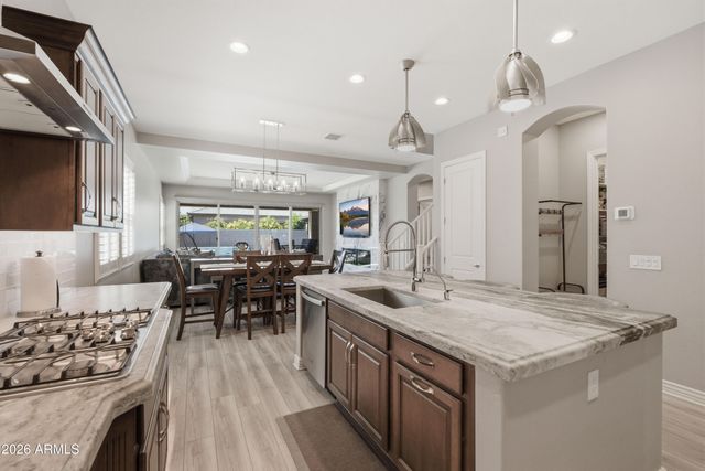 3825 E ARABIAN Drive, Gilbert, AZ 85296