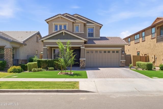 3825 E ARABIAN Drive, Gilbert, AZ 85296