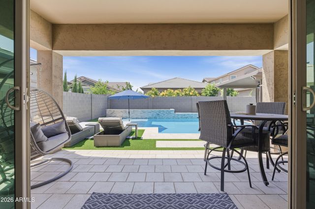 3825 E ARABIAN Drive, Gilbert, AZ 85296