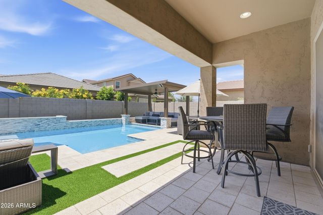 3825 E ARABIAN Drive, Gilbert, AZ 85296