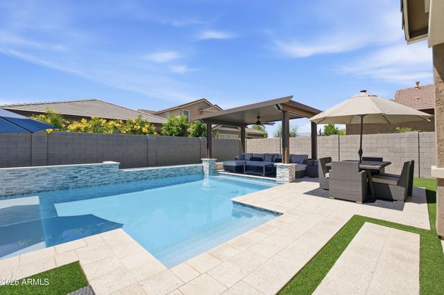 3825 E ARABIAN Drive, Gilbert, AZ 85296