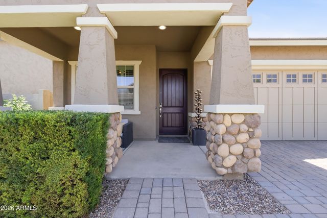 3825 E ARABIAN Drive, Gilbert, AZ 85296