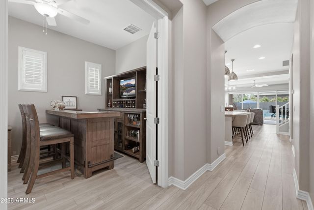 3825 E ARABIAN Drive, Gilbert, AZ 85296