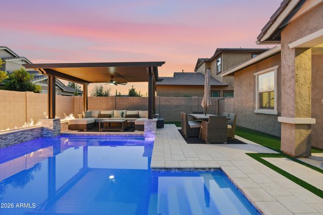 3825 E ARABIAN Drive, Gilbert, AZ 85296