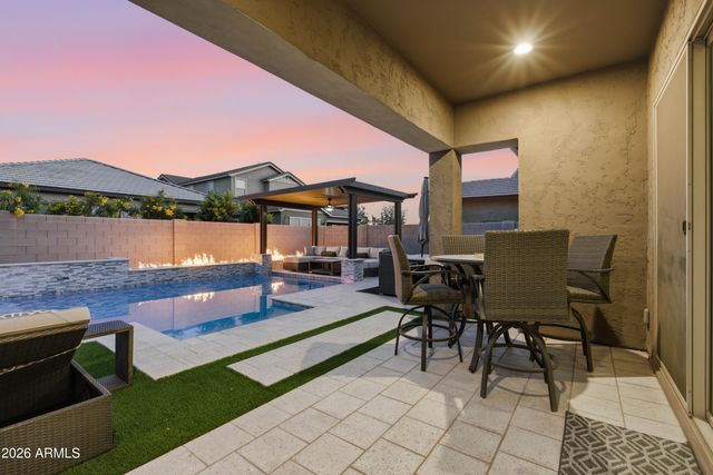 3825 E ARABIAN Drive, Gilbert, AZ 85296