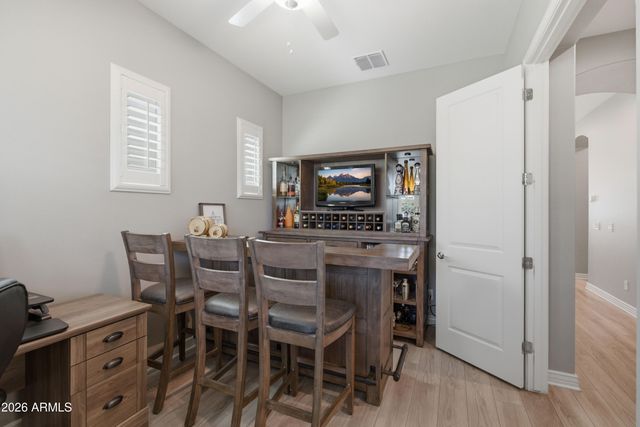 3825 E ARABIAN Drive, Gilbert, AZ 85296