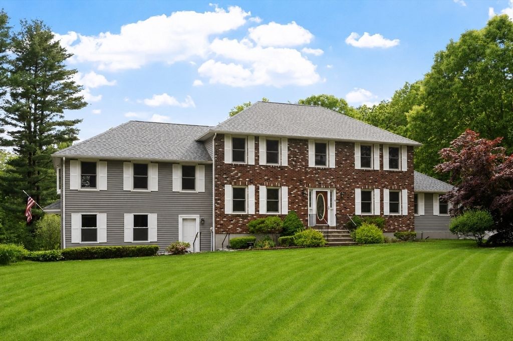 30 Parker Road, Dracut, MA 01826