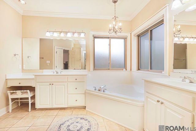 10546 Hillrose Ave, Baton Rouge, LA 70810