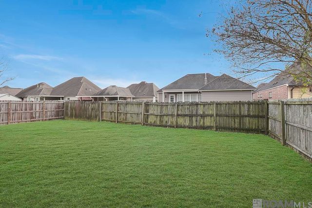 10546 Hillrose Ave, Baton Rouge, LA 70810