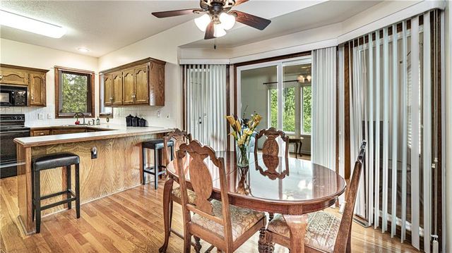 204 SE Carolina Drive, Lee's Summit, MO 64063