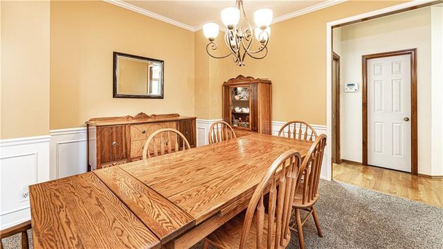 204 SE Carolina Drive, Lee's Summit, MO 64063