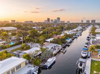 2472 SE 13th Court, Pompano Beach, FL 33062