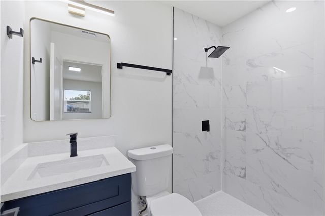 7924 DAHLIA AVENUE, Tampa, FL 33619