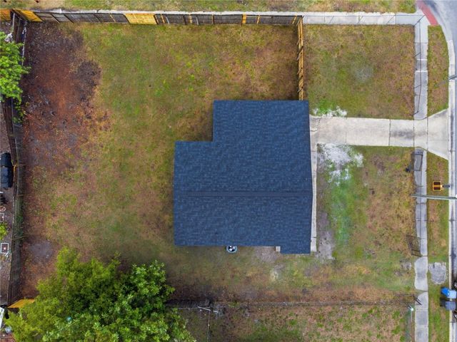 7924 DAHLIA AVENUE, Tampa, FL 33619