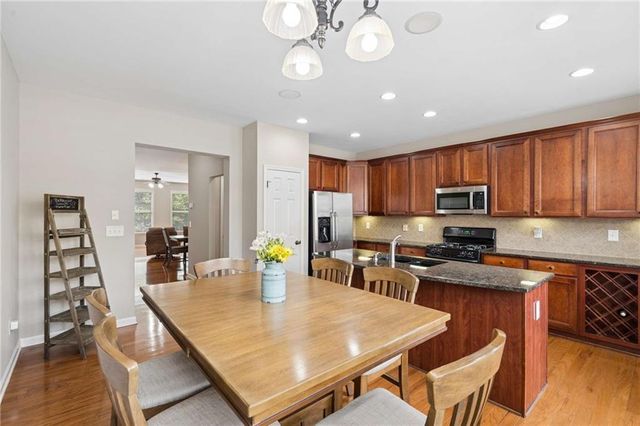 503 Grove Field Court, Suwanee, GA 30024