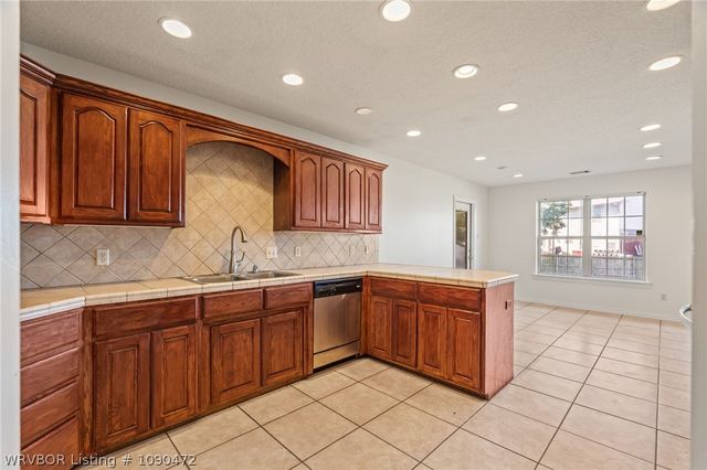 1512 Rockhurst Drive, Fort Smith, AR 72908