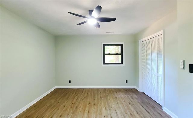 4665 Hildebrand Drive, Winston-salem, NC 27106
