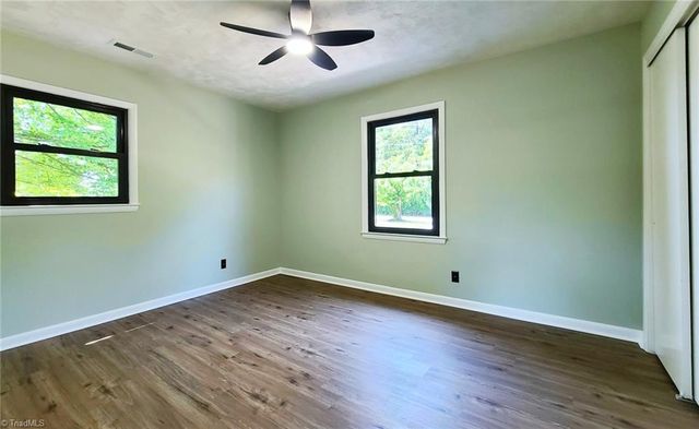 4665 Hildebrand Drive, Winston-salem, NC 27106