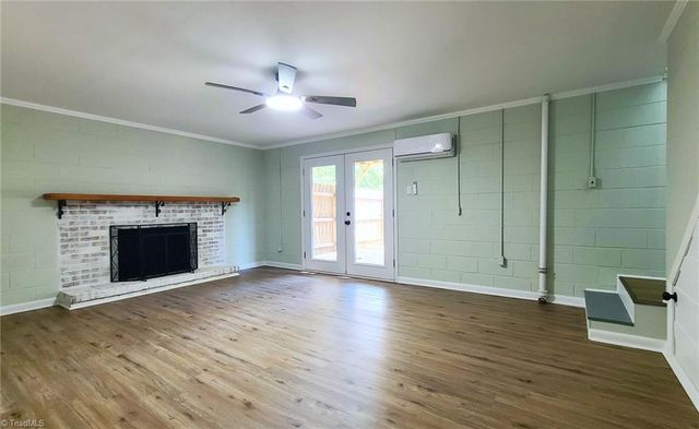 4665 Hildebrand Drive, Winston-salem, NC 27106