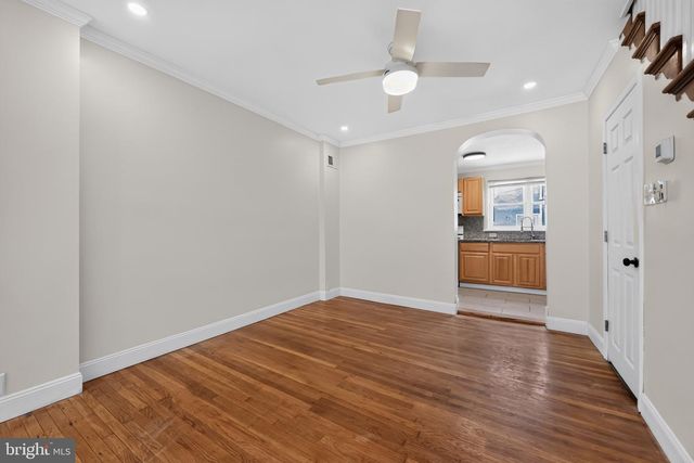 2043 S DARIEN ST, Philadelphia, PA 19148