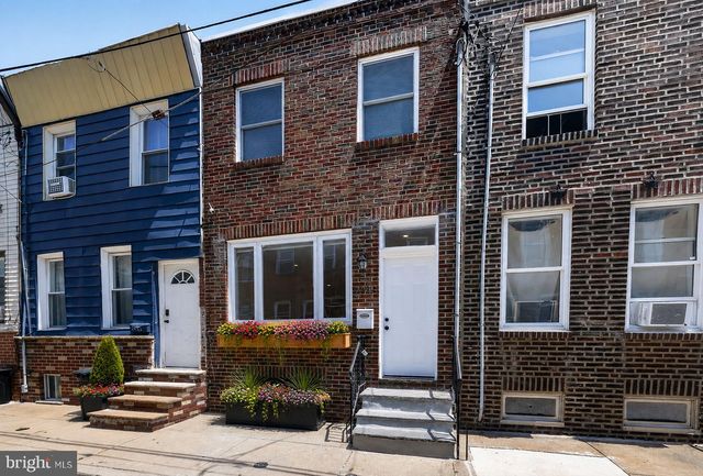 2043 S DARIEN ST, Philadelphia, PA 19148