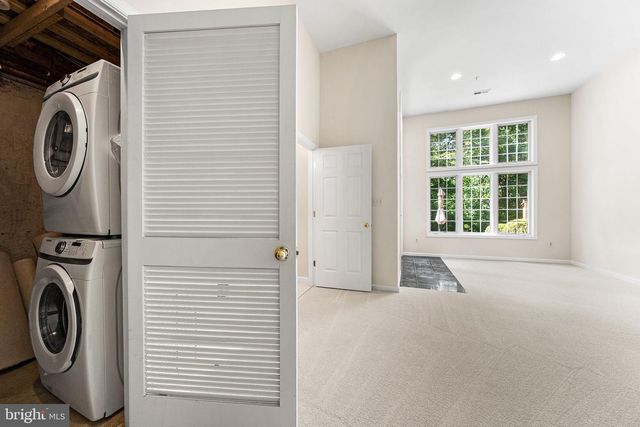 135 WOOTTON OAKS CT, Rockville, MD 20852