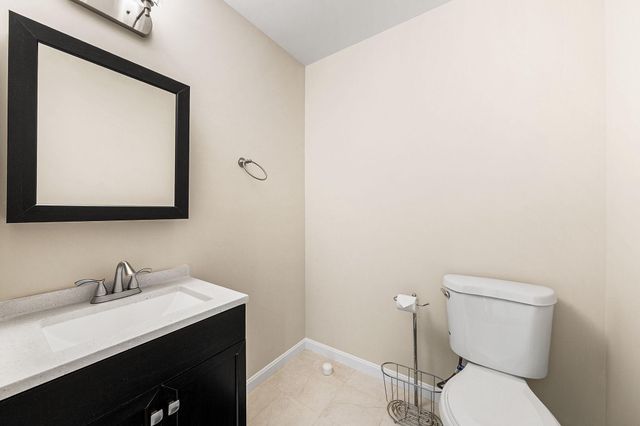 135 WOOTTON OAKS CT, Rockville, MD 20852