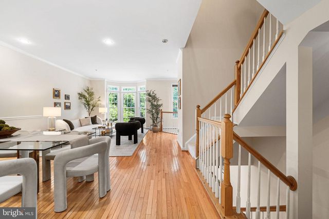135 WOOTTON OAKS CT, Rockville, MD 20852