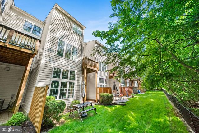 135 WOOTTON OAKS CT, Rockville, MD 20852
