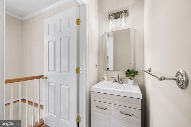 135 WOOTTON OAKS CT, Rockville, MD 20852