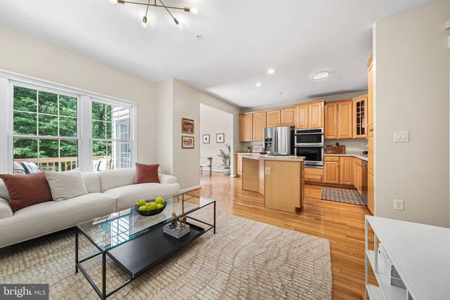 135 WOOTTON OAKS CT, Rockville, MD 20852