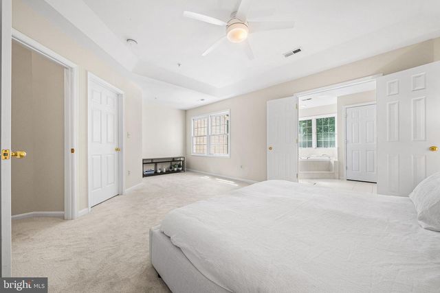 135 WOOTTON OAKS CT, Rockville, MD 20852