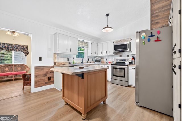 2475 Azalea Drive, Loganville, GA 30052