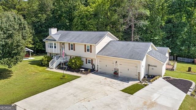 2475 Azalea Drive, Loganville, GA 30052