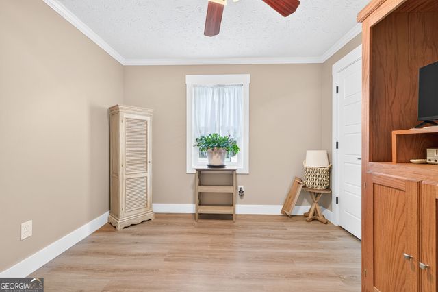2475 Azalea Drive, Loganville, GA 30052